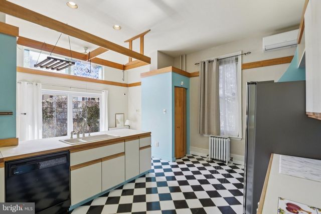 4304-06 OSAGE AVE, Philadelphia, PA 19104