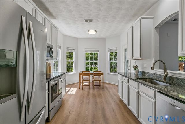 2028 Merrick Dr, Hayes, VA 23072