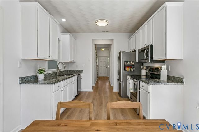 2028 Merrick Dr, Hayes, VA 23072