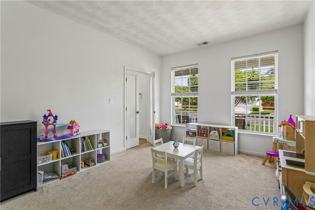 2028 Merrick Dr, Hayes, VA 23072