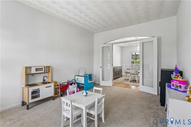 2028 Merrick Dr, Hayes, VA 23072