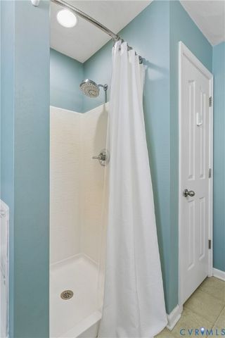 2028 Merrick Dr, Hayes, VA 23072