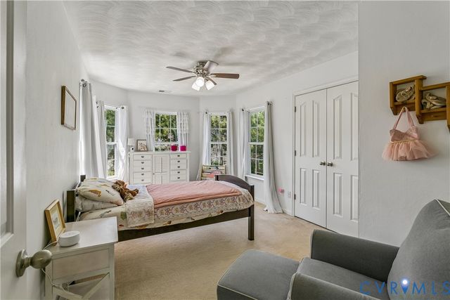 2028 Merrick Dr, Hayes, VA 23072