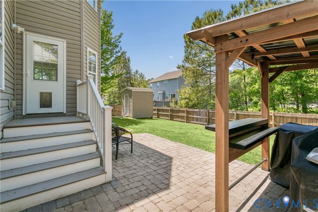 2028 Merrick Dr, Hayes, VA 23072