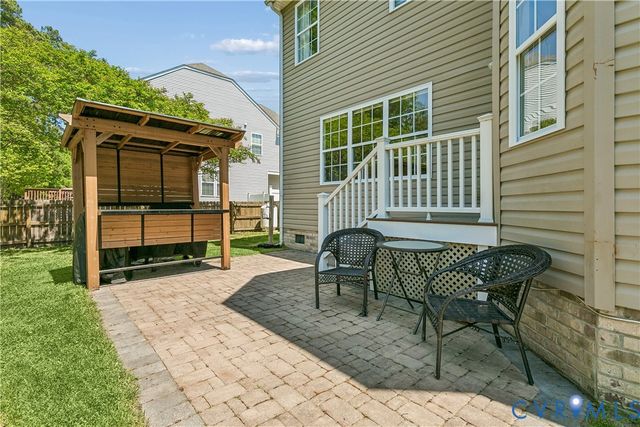 2028 Merrick Dr, Hayes, VA 23072