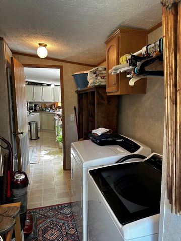 163 IMPERIAL Way, Edinboro, PA 16412