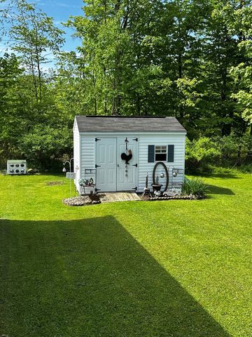 163 IMPERIAL Way, Edinboro, PA 16412