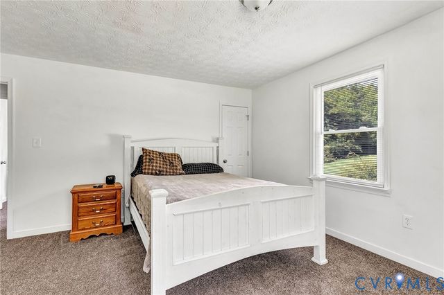 16246 W Patrick Henry Rd, Montpelier, VA 23192