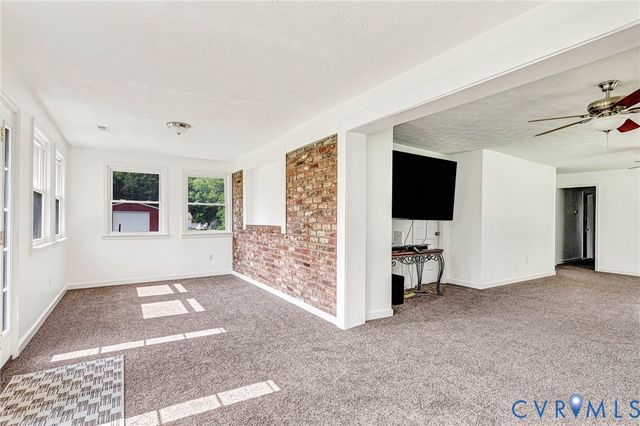 16246 W Patrick Henry Rd, Montpelier, VA 23192