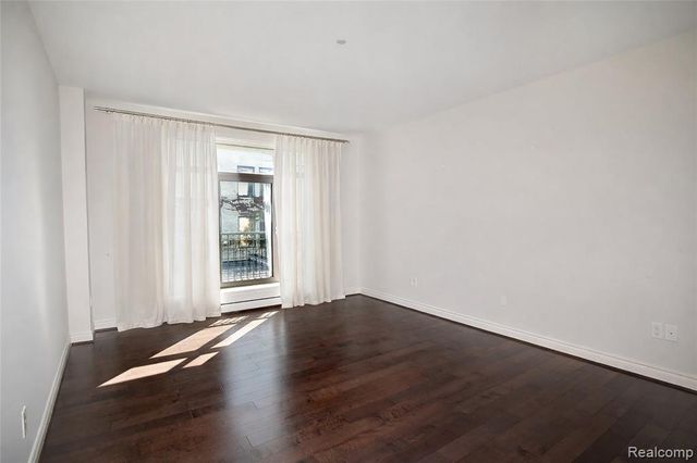 111 Willits Street, Birmingham, MI 48009