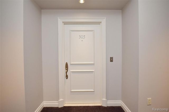 111 Willits Street, Birmingham, MI 48009