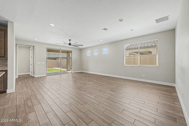 9701 E SPIRAL Avenue, Mesa, AZ 85212