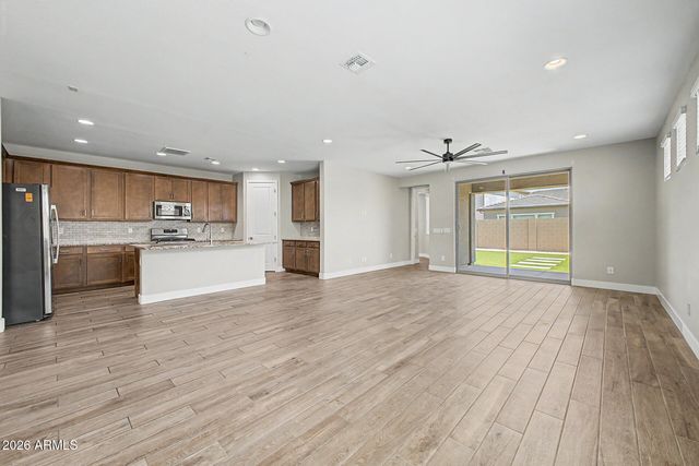 9701 E SPIRAL Avenue, Mesa, AZ 85212