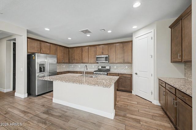 9701 E SPIRAL Avenue, Mesa, AZ 85212