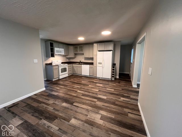 1112 Walton Drive, Plainfield, IN 46168