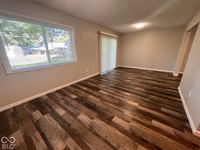 1112 Walton Drive, Plainfield, IN 46168
