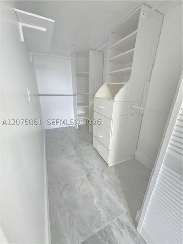 6746 NW 188th Ter, Hialeah, FL 33015