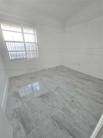 6746 NW 188th Ter, Hialeah, FL 33015