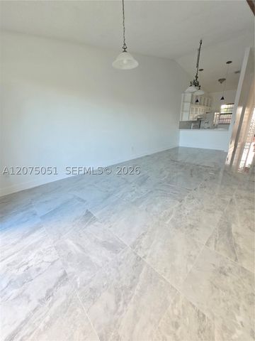 6746 NW 188th Ter, Hialeah, FL 33015