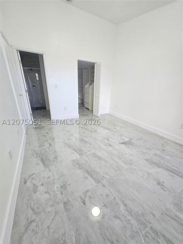 6746 NW 188th Ter, Hialeah, FL 33015