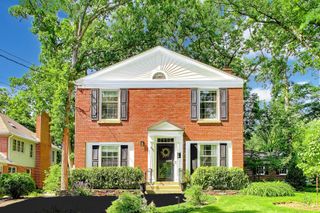 491 Drexel Avenue, Glencoe, IL 60022