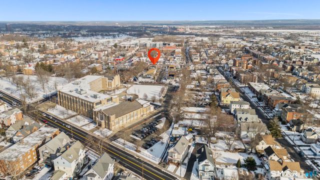 10 Warner Street, Hartford, CT 06114