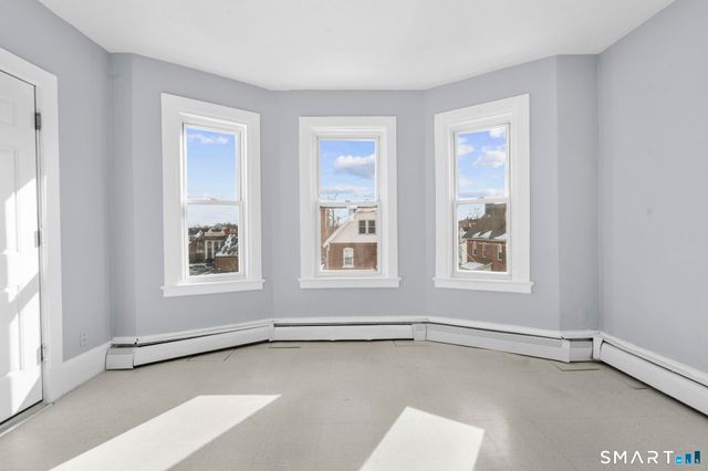 10 Warner Street, Hartford, CT 06114