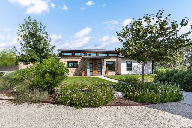 283 Hills Of Bandera, Bandera, TX 78003
