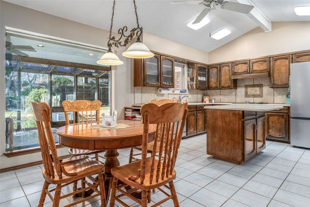 1410 Woodbine Street, Arlington, TX 76012