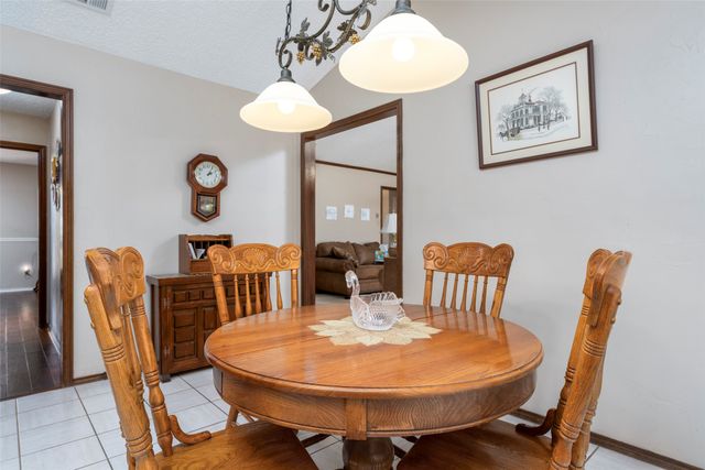 1410 Woodbine Street, Arlington, TX 76012