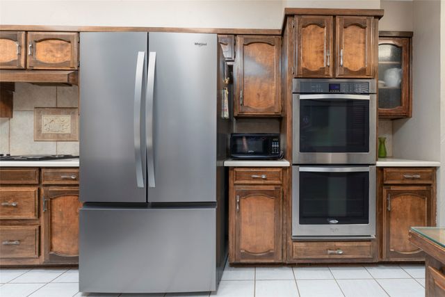 1410 Woodbine Street, Arlington, TX 76012