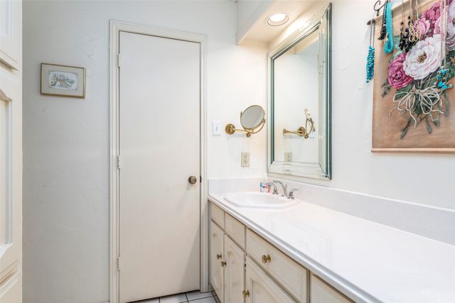 1410 Woodbine Street, Arlington, TX 76012