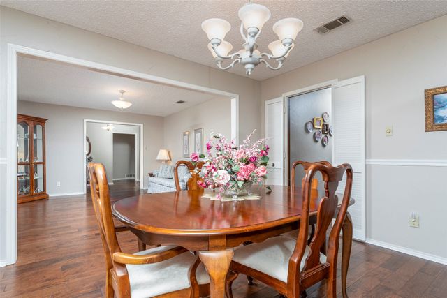 1410 Woodbine Street, Arlington, TX 76012