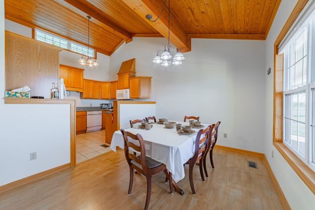 1927 Laurel Lake Dr, Monteagle, TN 37356