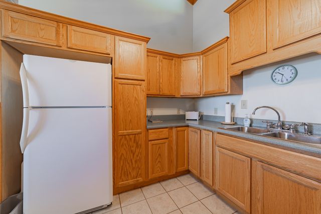 1927 Laurel Lake Dr, Monteagle, TN 37356