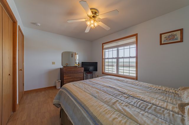 1927 Laurel Lake Dr, Monteagle, TN 37356