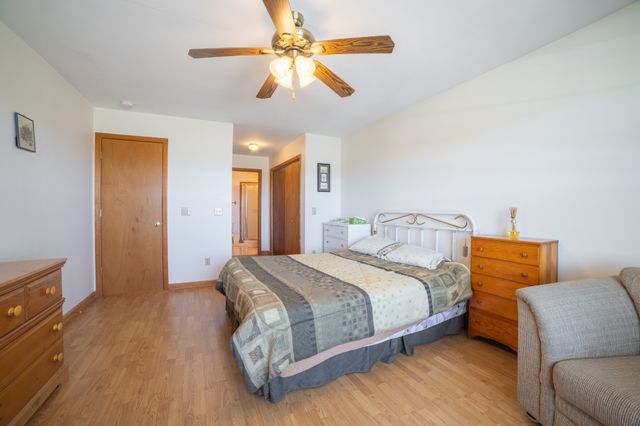 1927 Laurel Lake Dr, Monteagle, TN 37356