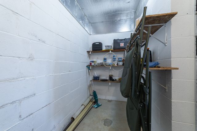 1927 Laurel Lake Dr, Monteagle, TN 37356