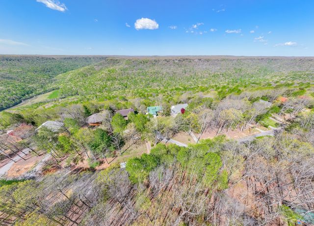 1927 Laurel Lake Dr, Monteagle, TN 37356