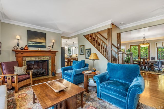 40 Park Way, Sea Cliff, NY 11579