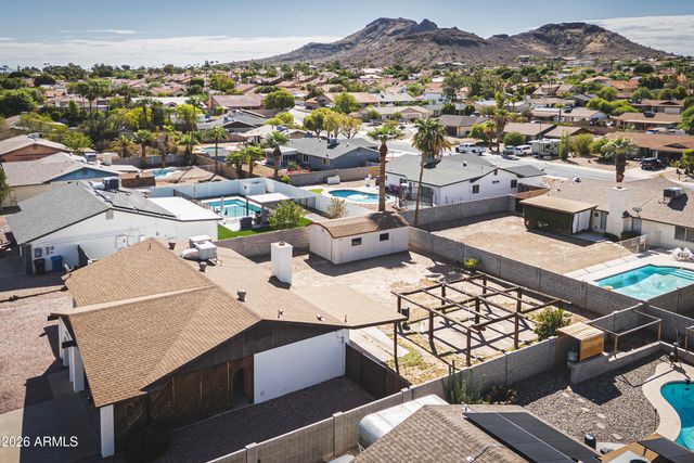 841 E PARADISE Lane, Phoenix, AZ 85022