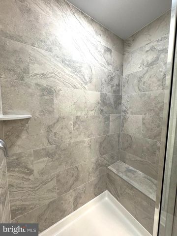 160 OLGA DR, Martinsburg, WV 25403