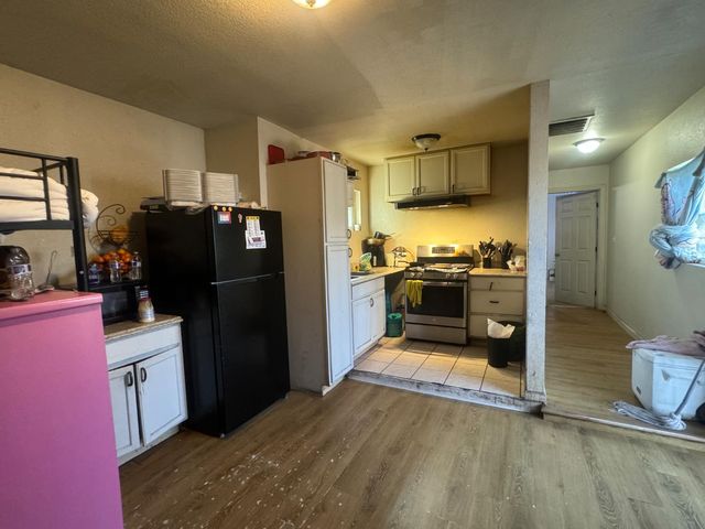 1514 Eureka St, Modesto, CA 95358