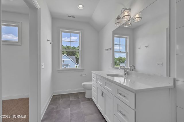 917 Bayshore Drive, Wilmington, NC 28411