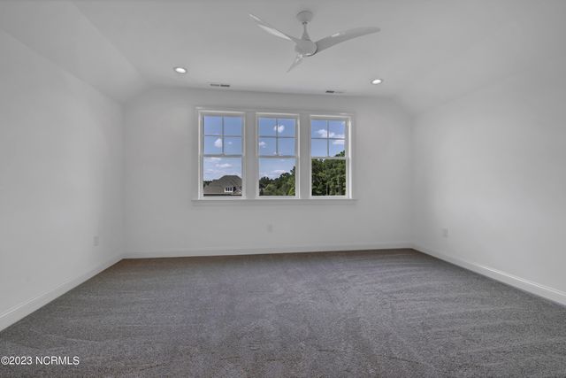 917 Bayshore Drive, Wilmington, NC 28411