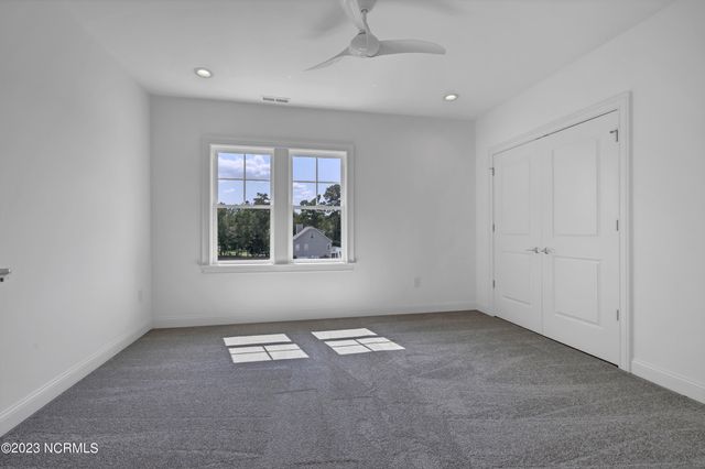 917 Bayshore Drive, Wilmington, NC 28411