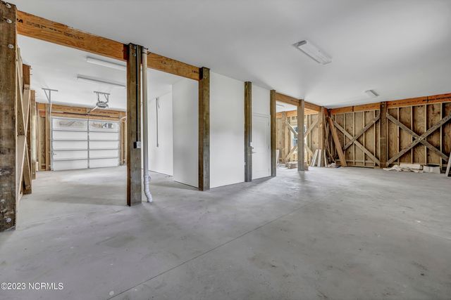 917 Bayshore Drive, Wilmington, NC 28411