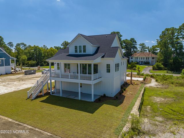 917 Bayshore Drive, Wilmington, NC 28411