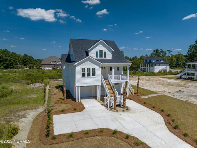 917 Bayshore Drive, Wilmington, NC 28411