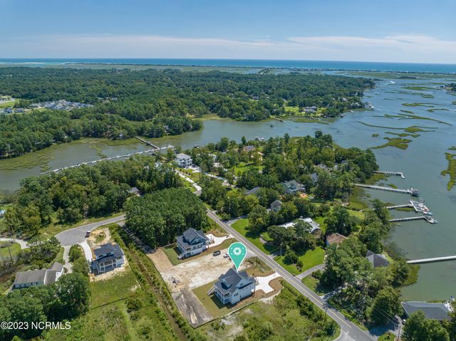 917 Bayshore Drive, Wilmington, NC 28411